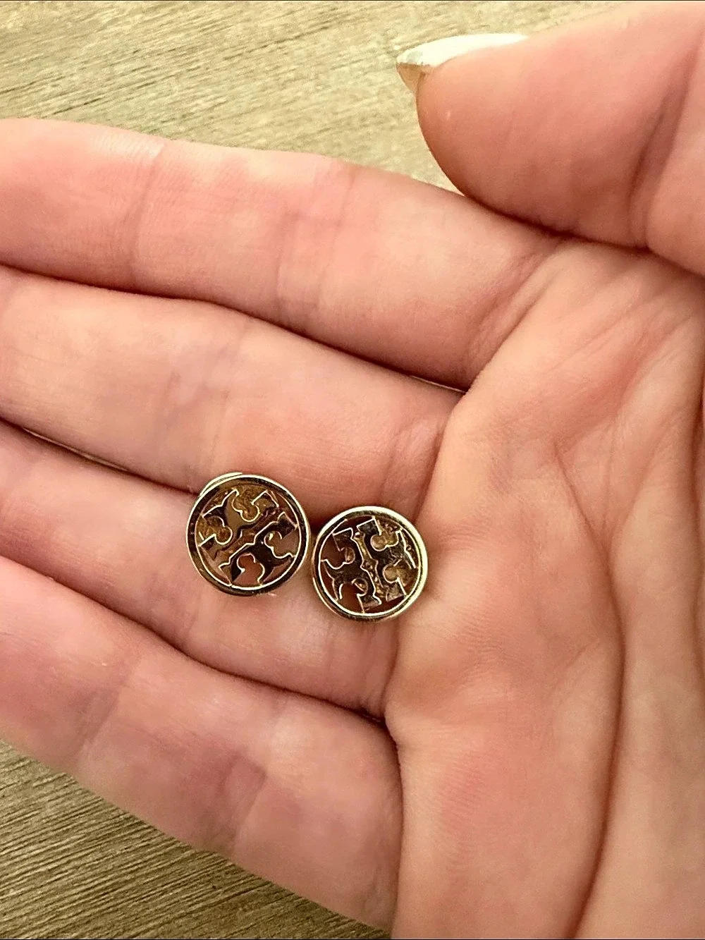Tory Burch Miller Logo Stud Earrings Brown & Gold Like New